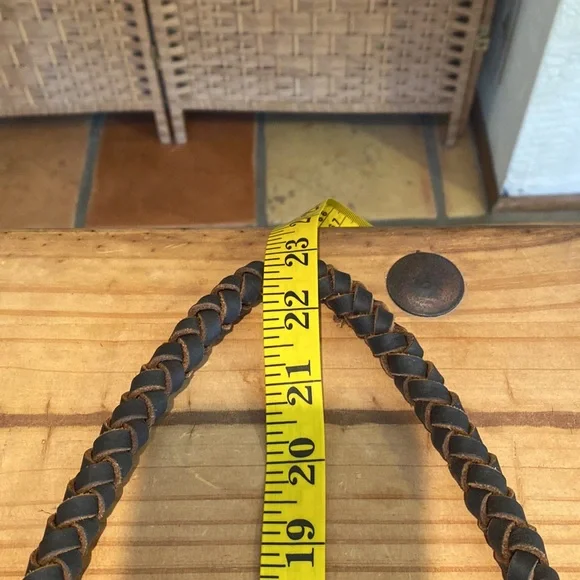 🎉 HOST PICK‼️ GORGEOUS AUTHENTIC LOUIS VUITTON REVAMPED CROSSBODY BAG‼️ - Picture 16 of 16